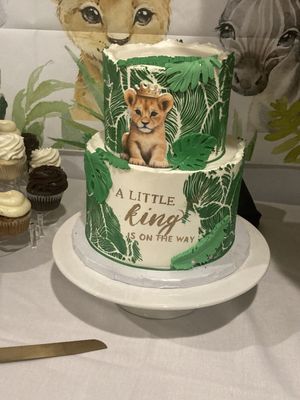 Baby shower cake