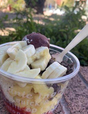 Açaí bowl