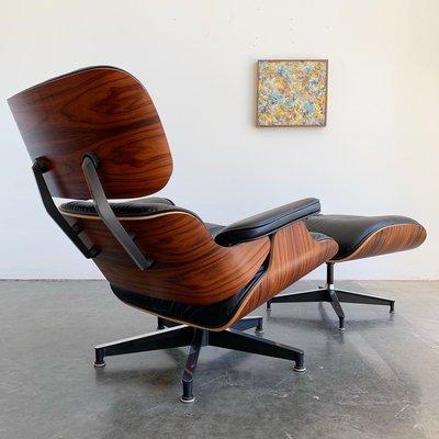 Eames lounge chair