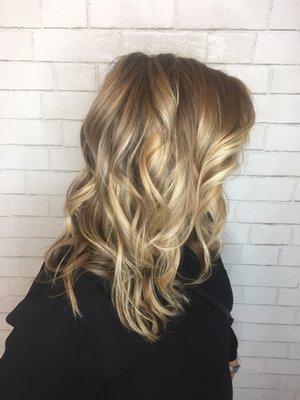 Highlights, babylights, balayage