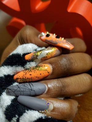 Nails design