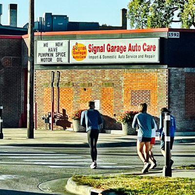 Signal Garage