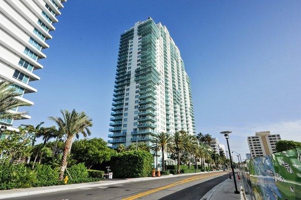 Sold - Floridian Condo 605 West Ave Unit 1004 Miami Beach FL https://douglasellimanfl.vht.com/433591121