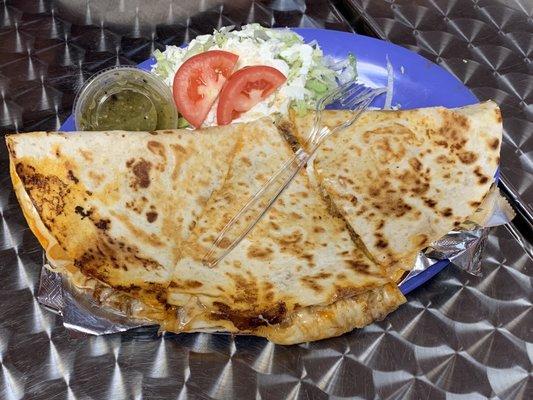 Quesadilla de carne desherbada