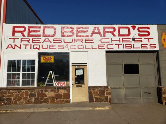 Red Beard Treasure Chest