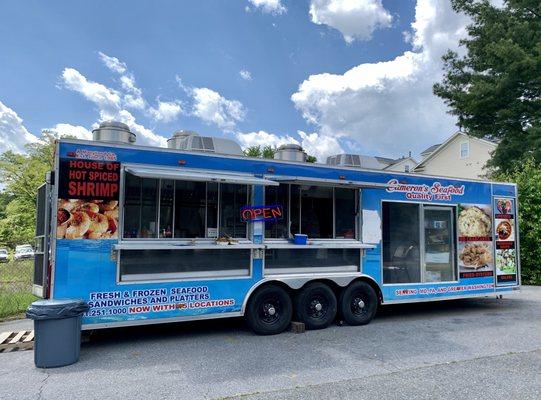 New seafood truck! On site Spring through Summer, 2019.