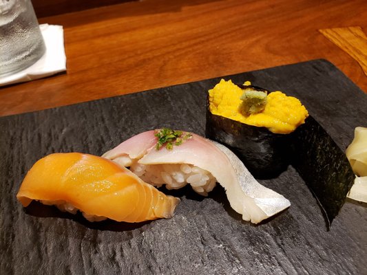 Chef's tasting menu (11/9/21): 3 kinds of sushi