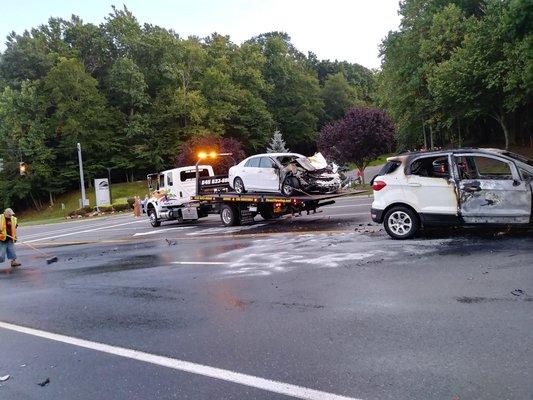 Randy's Garage 3 car accident