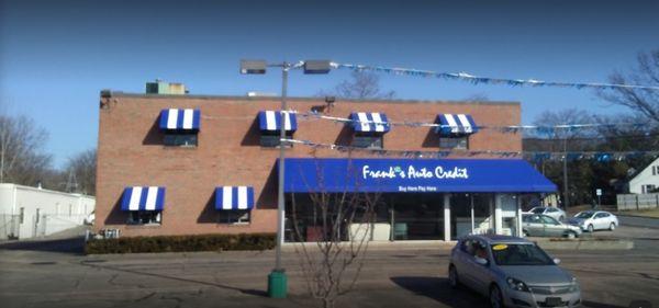 Frank's Auto Credit in Manchester, CT.