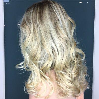 Natural looking balayage