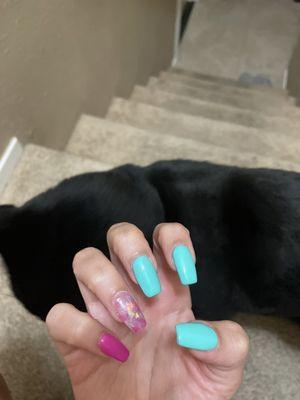 Luxi Nails