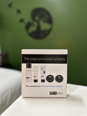 PCA skincare kits available for essential care and optimal recovery and lasting results after a professional skincare treatment.