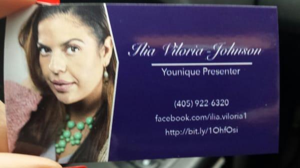 I am loving my business cards!!!