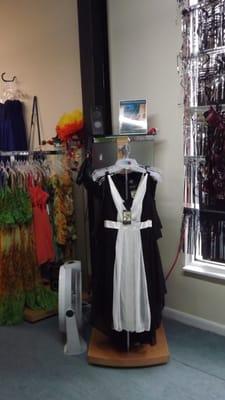 They have the latest styles and designs in dresses, vintage, club dresses and designer for great prices!