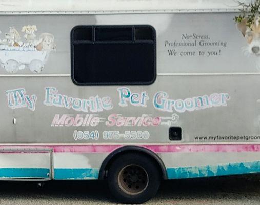 My Favorite Pet Groomer