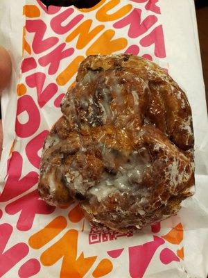 4.11.22 Apple fritter