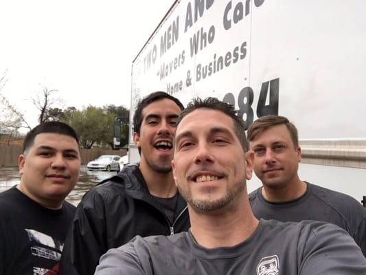 You know you're a happy customer, when you take a selfie after your move.