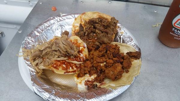 3 vampiros: crunchy taco with cheese and choice of meat (carnitas, al pastor, asada) $5 for 3