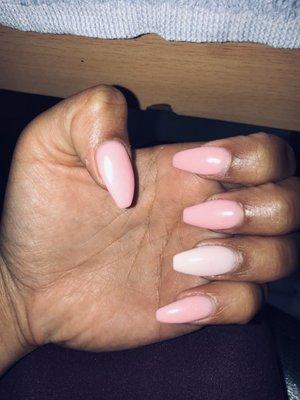 Coffin shape, matte, Dip nails.