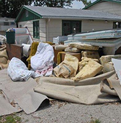 West Chicago Junk Cleanouts