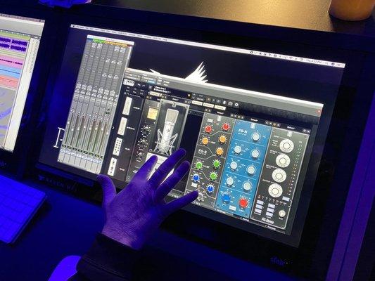 Slate Raven touchscreen technology