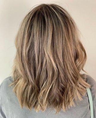 Perfect cut and color for summer!!