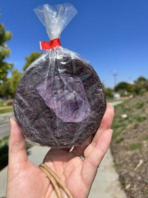 Ube cheesecake cookie