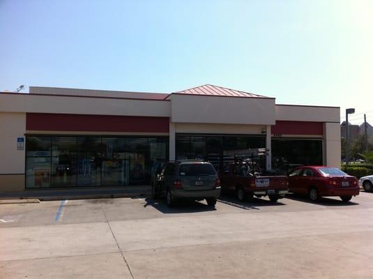 Just a basic gas station across from Universal Orlando.