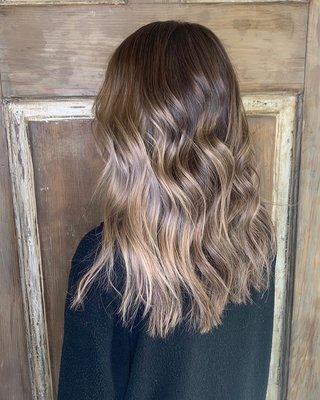 Color melt into a balayage