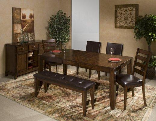 Dining set by Intercon