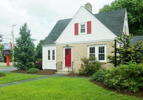 RE/MAX River's Edge East Providence Location