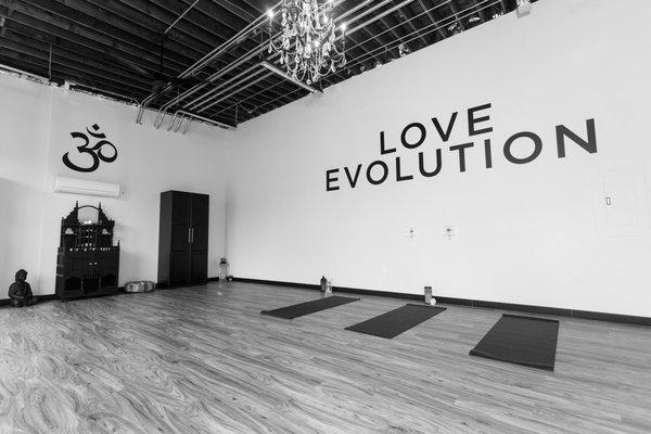 Love Evolution Studio