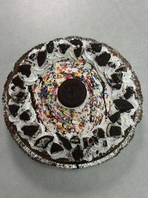 Birthday cake ice cream pie