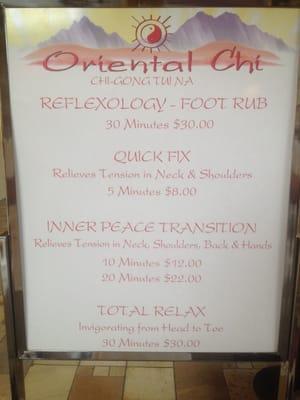 Chinese  Qigong  massage. Reasonable price. I  like it very much^_^