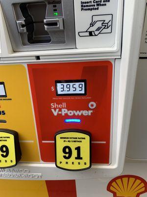 I was putting gas and I notice that the sign by street say $3.80 per gallon and the machine said $3.959 so be careful when go there.