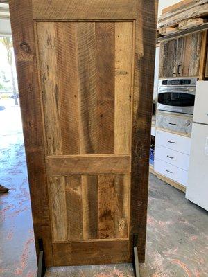 NEW! Interior Reclaimed Wood Doors. Color (Kentucky Bourbon)