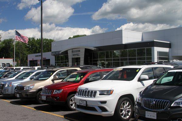 Cars, trucks and SUVs for personal use and even commercial vehicles too! Goldstein Buick GMC would like to help you find your next vehicle.