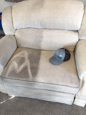 Upholstery Deep Cleaning