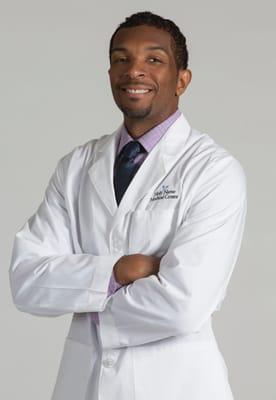 Dr. Clenton Coleman is a nephrologist serving patients in Teaneck, New Jersey and surrounding areas.