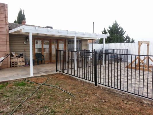 Project: Safety Gate Painting
- A few brush strokes can rejuvenate an old metal fence, and brighten up your home.