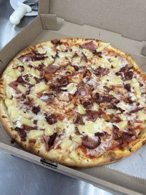 Hawaiian=Ham, Bacon, Pineapple