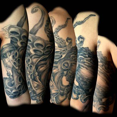 Octopus tattoo by Mike Welch