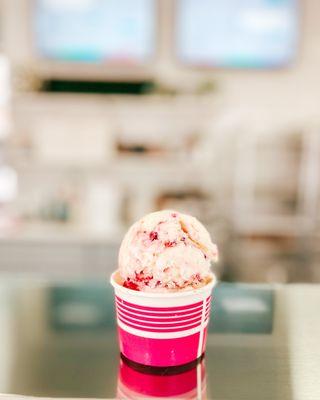 Luliet Ice Cream and Cookies