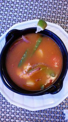 Tom Yum Soup: big serving, huge prawns, but inauthentic flavoring with big chunks of tomato...