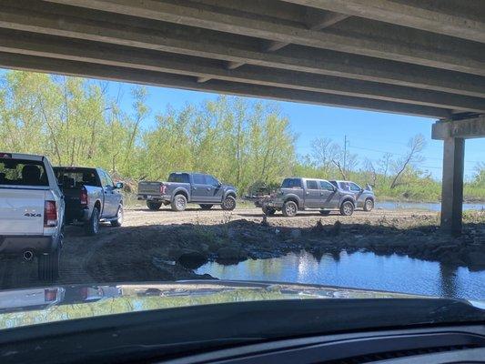 Under airline Highway