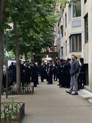 Getting ready for the parade. 06/04/23