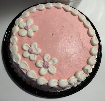 Cute flowers on this single layer strawberry cake! And it tastes as good as it looks!