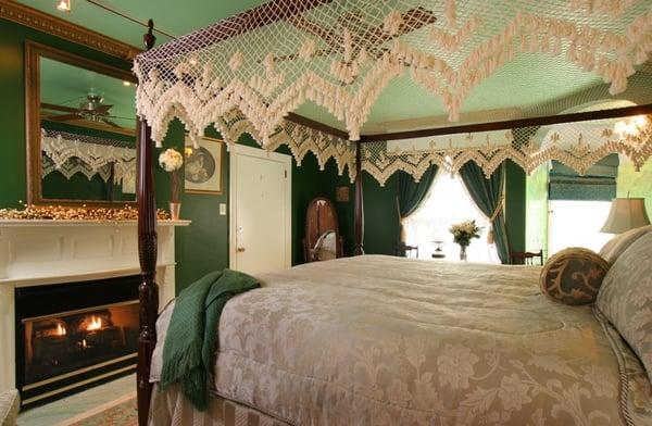 The Dublynn Room with Double Whirlpool Bath and Four Poster King Sized Bed