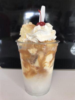 Caramel Cheesecake Sundae $4