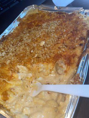 Buffalo chicken Mac with extra cheese sauce